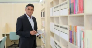 İzmir Aliağa Belediyesi, son yıllarda tarihten coğrafyaya, arkeolojiden kent kültürüne