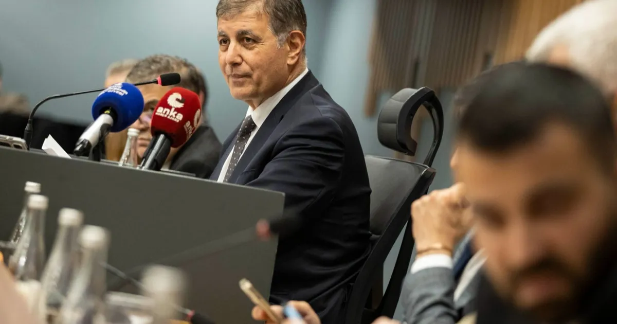 İzmir Büyükşehir ve ESHOT’un 2026 bütçesi onaylandı