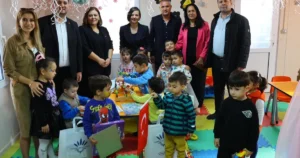 Bayanlara ve çocuklara yönelik hizmetleriyle fark yaratan Karabağlar Belediye Başkanı