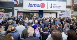 İzmir Büyükşehir Belediyesi’nin tanzim satış mağazası İZMAR, Buca ve Gediz’de