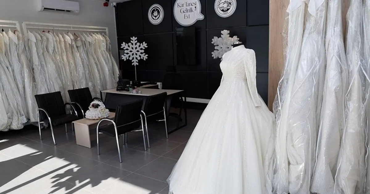 Kar Tanesi Gelinlik Evi’ne Kayseri Talaslılardan yoğun ilgi