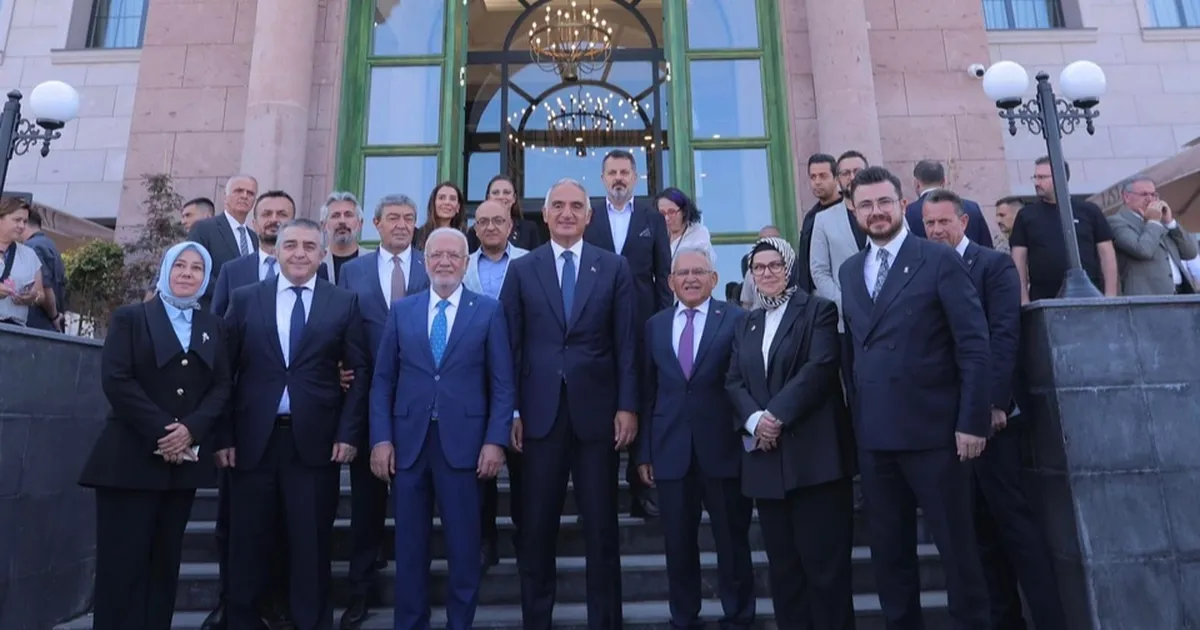 Kayseri Büyükşehir ‘Türk dünyası başkentliği’ne aday