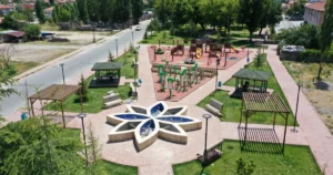 Kayseri Kocasinan Belediyesi, ilçedeki park sayısını 530’a çıkararak ve son