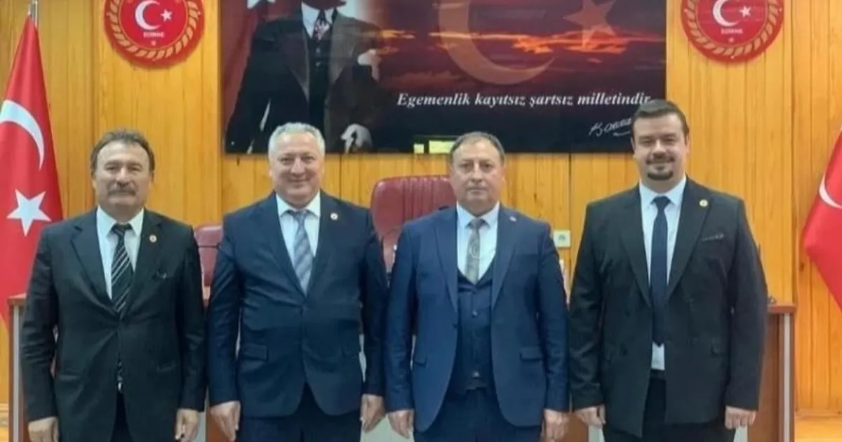 Edirne Vilayet Genel Meclisi’nin Keşanlı üyeleri Sezgin Gündoğdu, Vedat koyuncu,