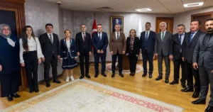 Kocaeli Vilayet Ulusal Eğitim Müdürü Emrullah Aydın ve yöneticiler, Kocaeli
