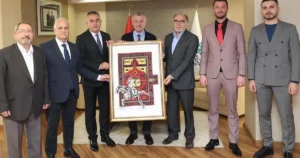 Kocaeli Büyükşehir Belediye Başkanı Tahir Büyükakın, kent dinamikleri ile bir