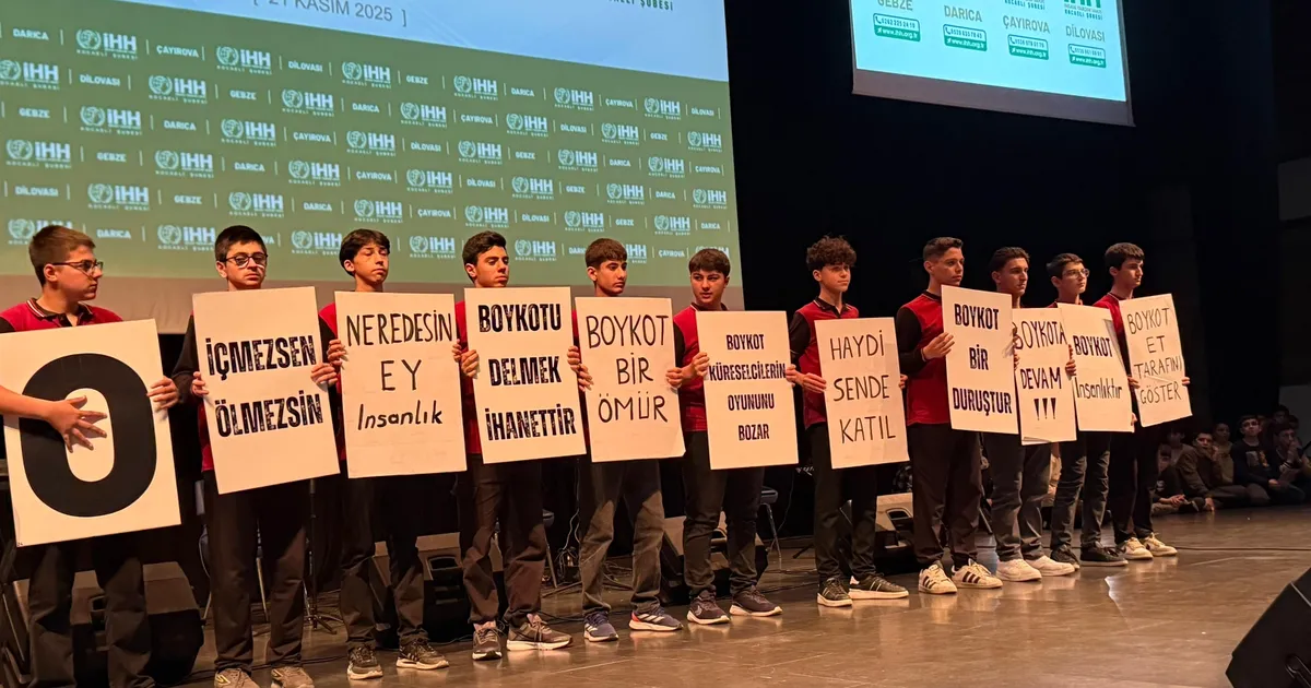 Kocaeli’de ‘Yetim Gecesi’ne yoğun ilgi