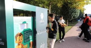 Konya Karatay Belediyesi Gençlik Meclisi, kullanılmayan oyuncak ve çocuk kitaplarının