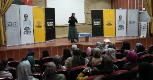 Konya Büyükşehir Belediyesi’nin ilçelerde düzenlediği Kent Konferansları kapsamında; Beyşehir’de Saliha