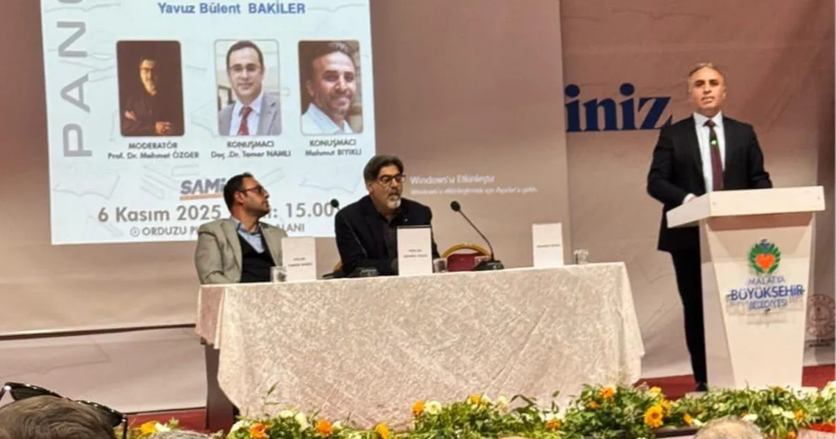 Malatya Kitap Fuarı’nda Yavuz Bülent Bakiler konuşuldu