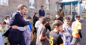 Milli Eğitim Bakanı Yusuf Tekin, ara tatilin başlaması münasebetiyle öğrencilere