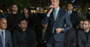 Sakarya Büyükşehir Belediye Başkanı Yusuf Alemdar, vize haftası öncesinde Üniversiteler