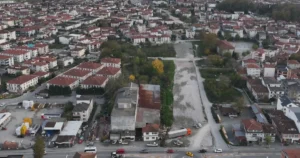 Sakarya Büyükşehir Belediye Başkanı Yusuf Alemdar, çalışmaları devam eden Alparslan