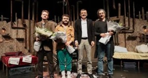 Denizli Büyükşehir Belediyesi Kent Tiyatrosu, Polonyalı muharrir Slavomir Mrozek'in derinlikli
