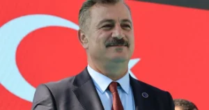 Kuruluşunun birinci yıldönümünü kutlayan Anahtar Parti, 100 bin üyeyi aşarak