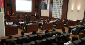 Ankara Keçiören Belediyesi, stajyer öğrencilere yönelik sağlık eğitimi programlarına devam ediyor.