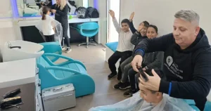 Antalya Büyükşehir Belediyesi Sosyal Hizmetler Dairesi Başkanlığı’na bağlı Mobil Kuaför