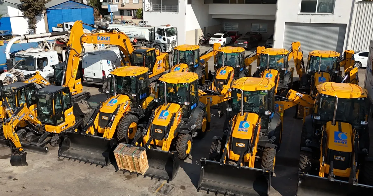 Antalya’da altyapı hizmetlerine 13 yeni araç