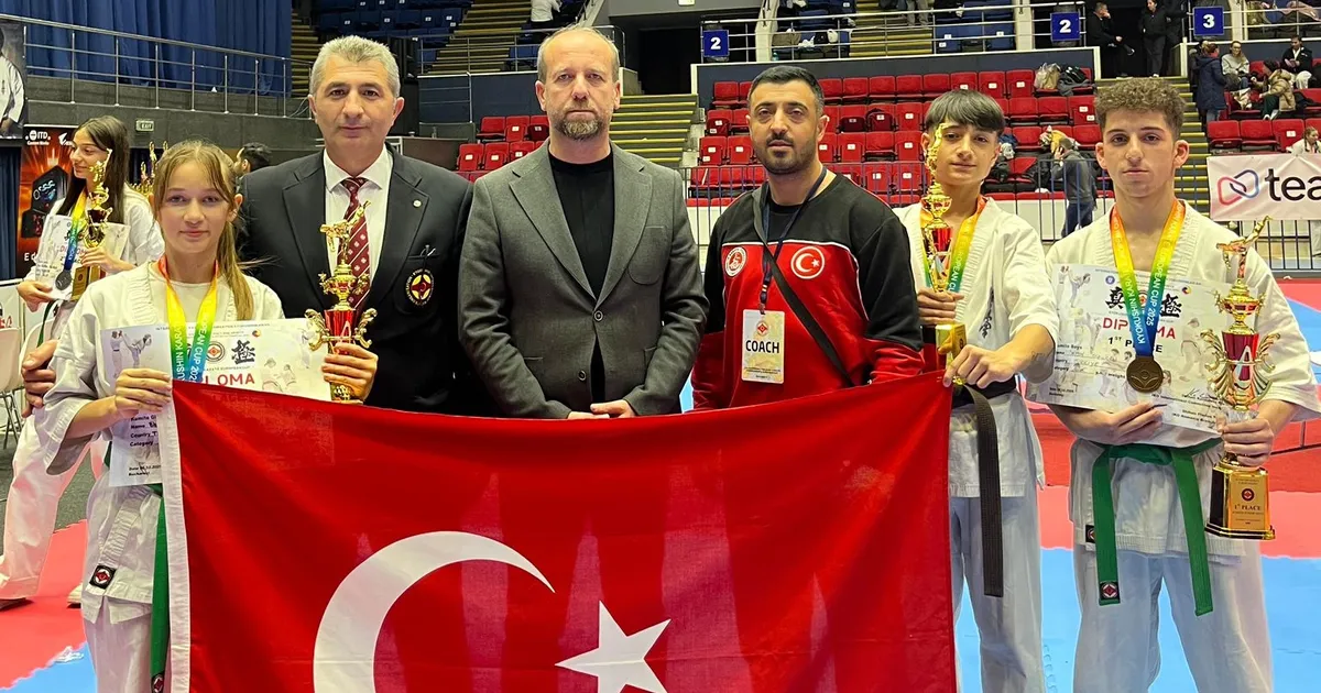 Avrupa’da Yıldırım rüzgarı