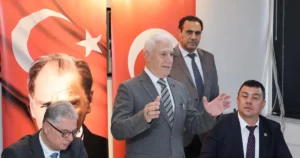 Bursa Büyükşehir Belediye Başkanı Mustafa Bozbey, sahil düzenlemesinde çevresel yatırımlara,