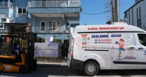 Denizli Büyükşehir Belediyesi’nin iki okulda 185 öğrenciyle başlattığı Beslenme Desteği