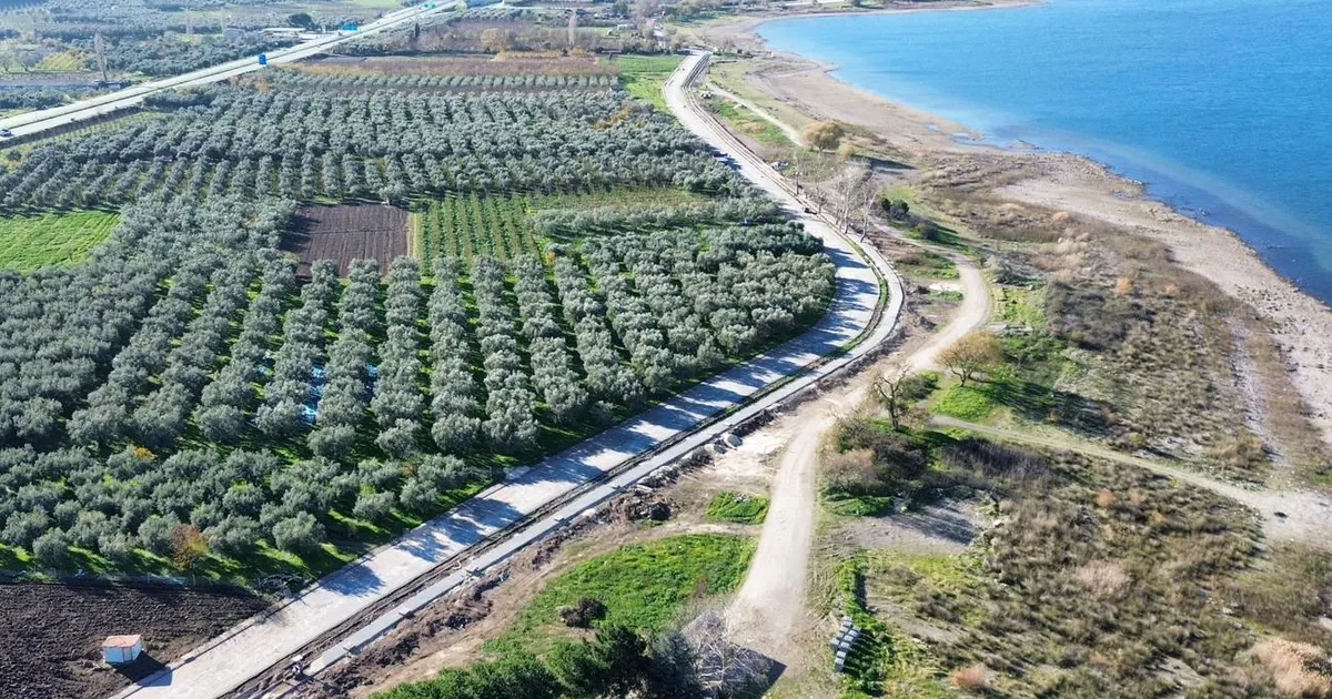 Bursa İznik’te modern yol ve sosyal alan projesi hayata geçiyor