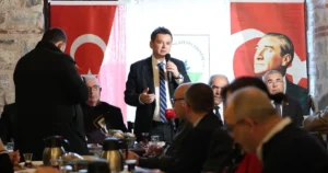 Bursa Osmangazi Belediye Başkanı Erkan Aydın, sorunları yerinde dinlemek ve