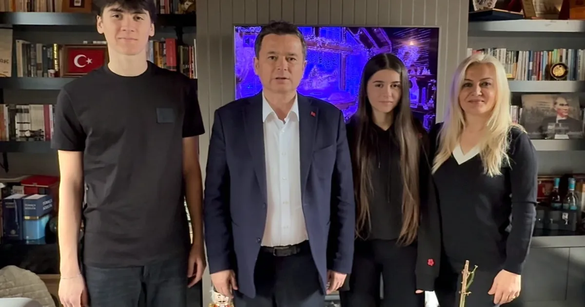 Bursa Osmangazi’de Başkan Aydın’dan yeni yıl mesajı