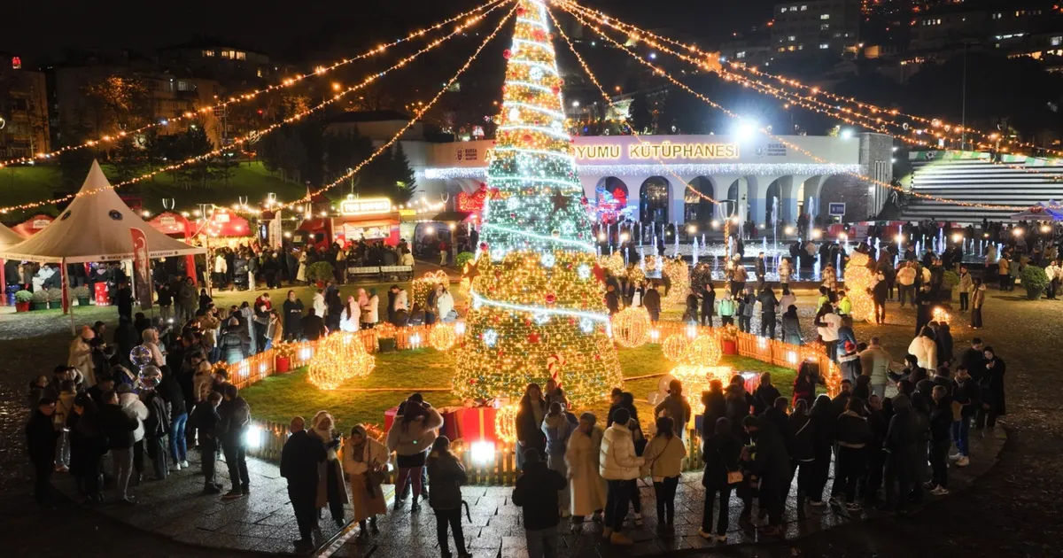 Bursa’da yeni yıl coşkusu yaşatan renkli etkinliklere devam