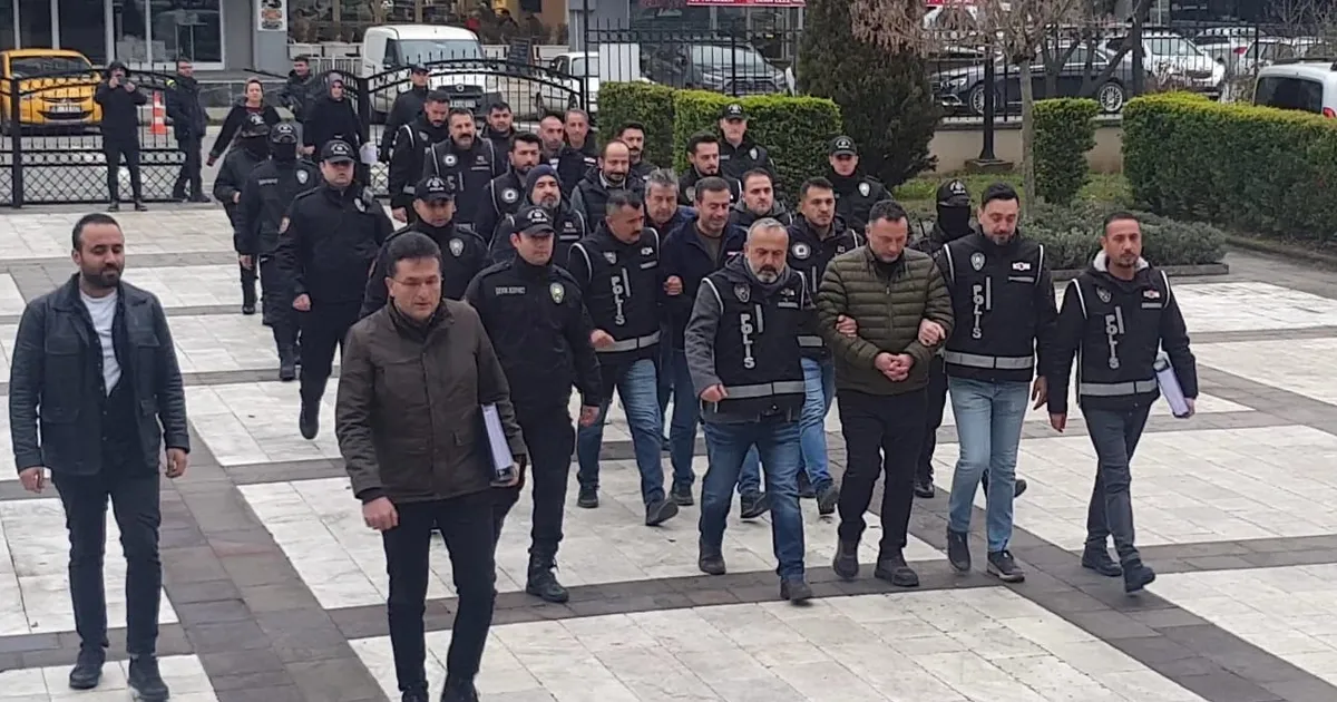 Düzce’de dev silah kaçakçılığı operasyonu: 6 gözaltı
