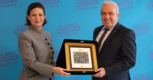 Nilüfer Belediye Başkanı Şadi Özdemir, Eskişehir Büyükşehir Belediye Başkanı Ayşe