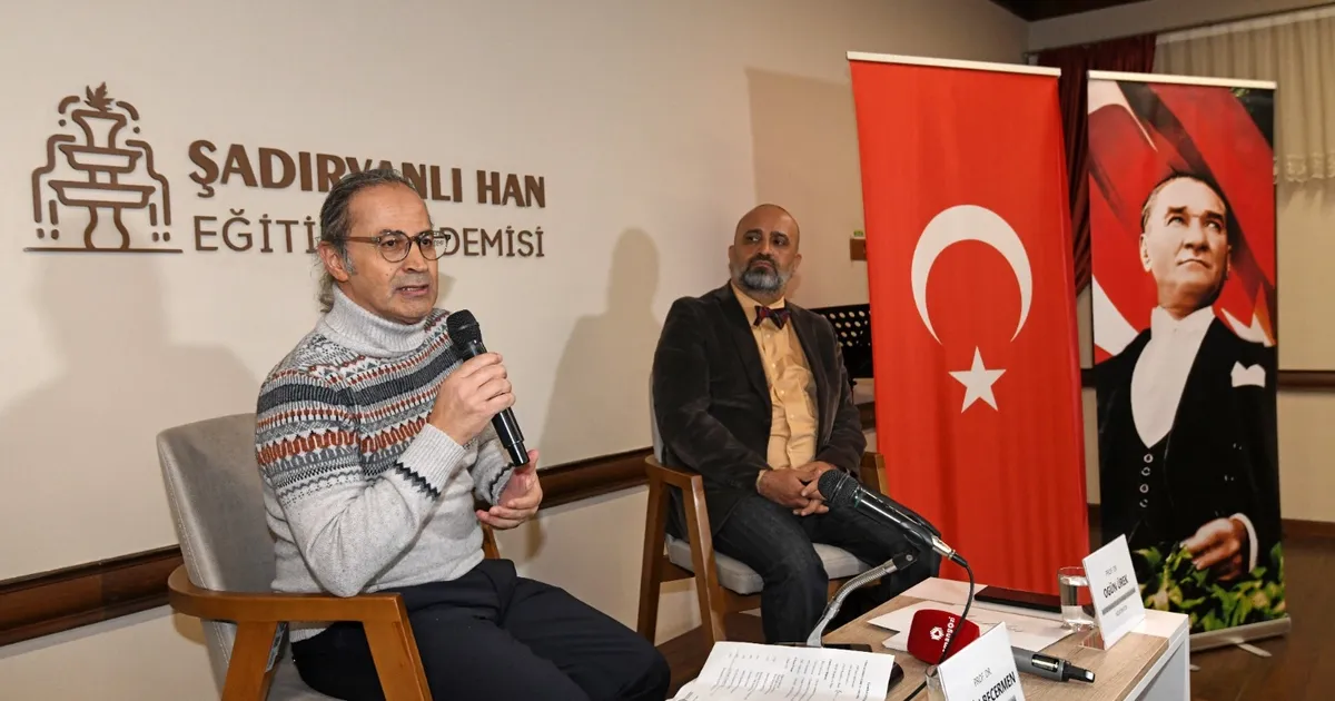 Felsefe Konferansları ikinci serisinde ufukları açtı
