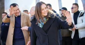 Şehzadeler Belediye Başkanı Gülşah Durbay, Manisa Cumhuriyet Meydanı’nda kılınfile:///C:/Users/W%C4%B0N7/Downloads/G8N56ivWYAoMhEL.jpgan cenaze