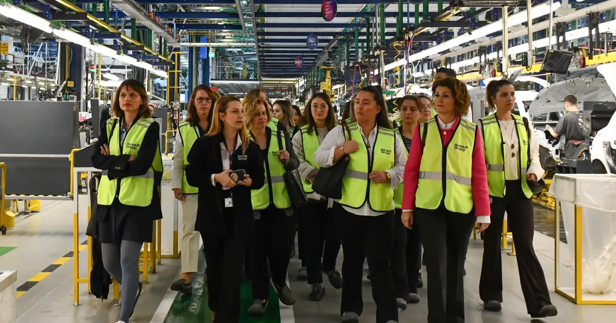 Kadının Güçlenmesi Bursa Platformu’ndan Oyak Renault’a ziyaret