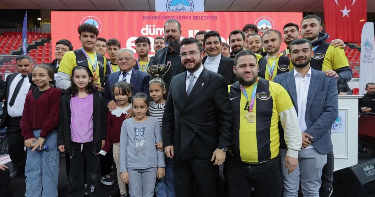 Kayseri Büyükşehir EnBYS’yle engelleri kaldırdı