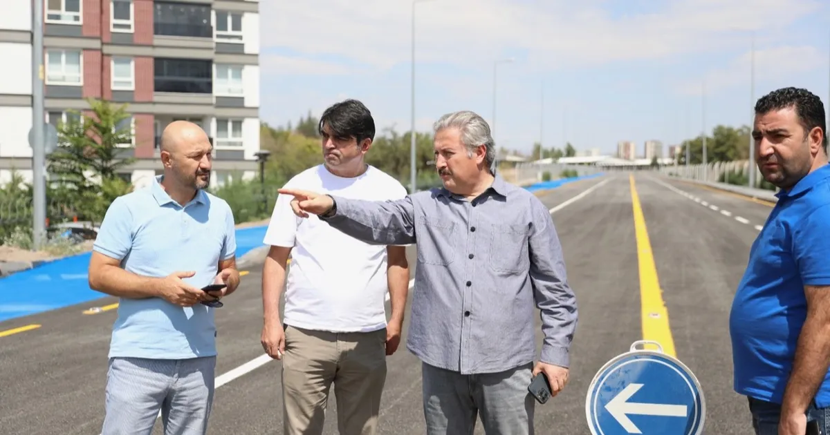 Kayseri Melikgazi’den tam gaz asfalt çalışması