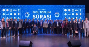 Kocaeli Sivil Toplum Şûrası’nın açılışında konuşan Büyükşehir Belediye Başkanı Tahir