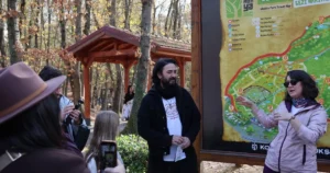 Kocaeli Büyükşehir Belediyesi’nin Ormanya’da düzenlediği “Mantar Avı” aktifliği, uzman rehberler