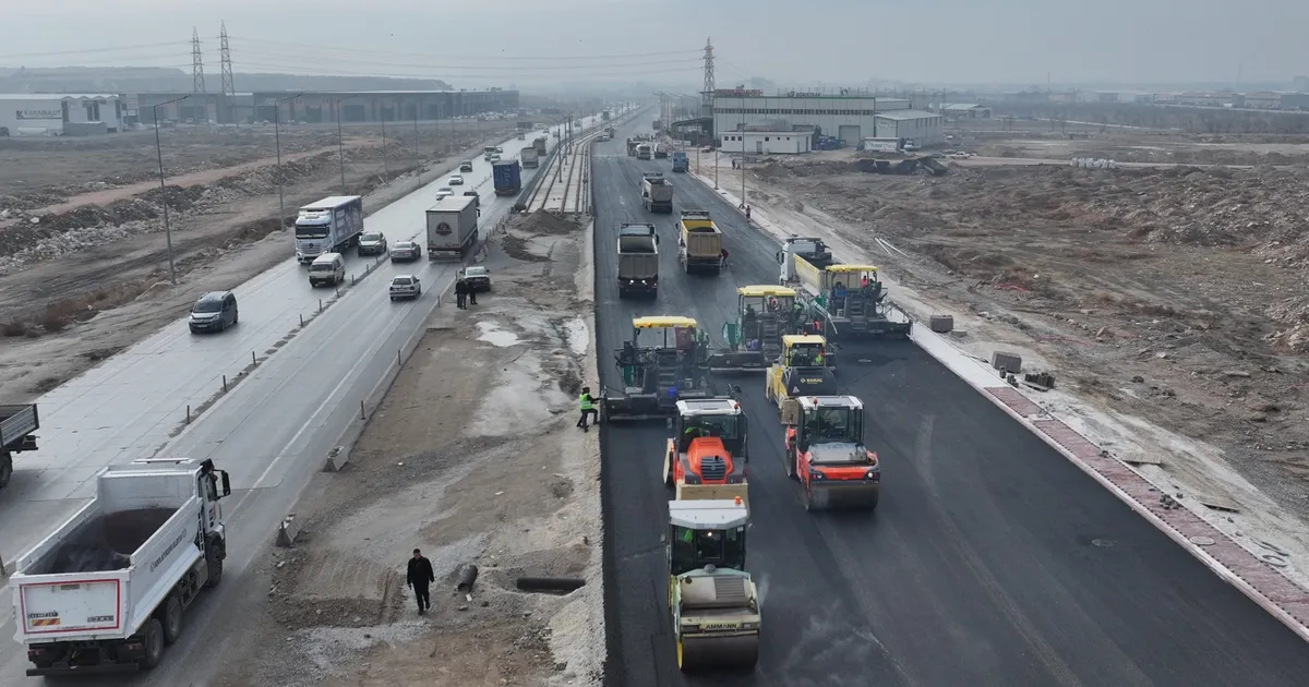 Konya Aslım Caddesi’nde üst yapı çalışması