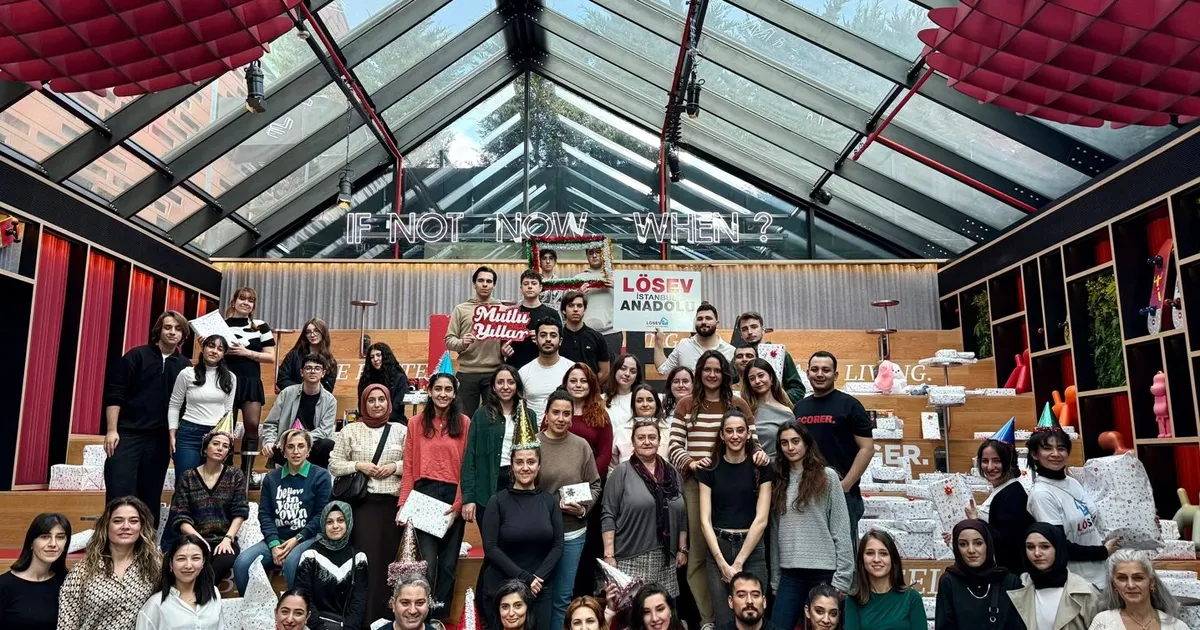 LÖSEV çocukların yeni yıl dileklerini gerçeğe dönüştürüyor