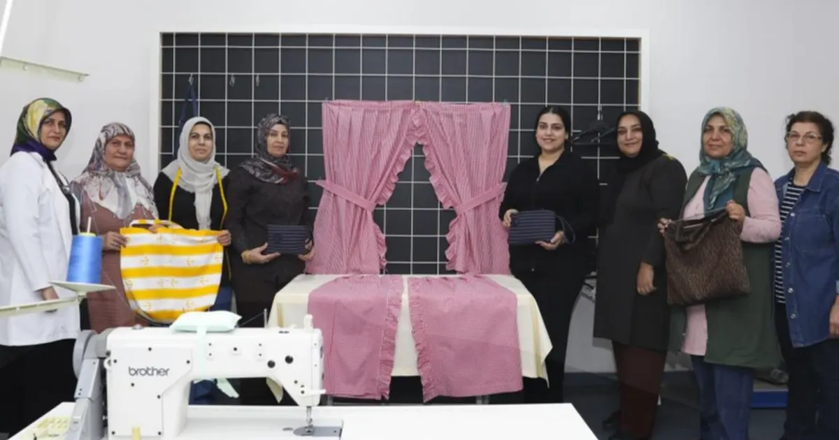 Mersin’de özel  birey annelerine dikiş kursu