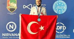 Sakarya Büyükşehir Belediyesi Spor Kulübü Kick Boks atleti Ayşe Kaplan,