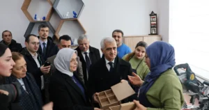 TBMM Engelli Bireylerin Sorunlarını Araştırma Komisyonu üyeleri, Erzurum’da engelli bireylere