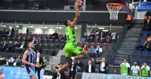 TOFAŞ Basketbol Takımı, ligde 10. haftanın açılış maçında Trabzonspor’a deplasmanda