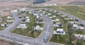 ATA Çiftliği’nde (BAKAP) hizmet veren Karavan ve Çadır Kamp Alanı,