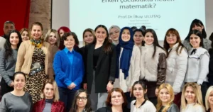 Adana Büyükşehir Gündüz Bakımevleri ve Oyun Odaları’nda görev yapan eğitmenlere