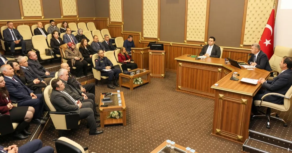 Artvin’de bağımlılıkla mücadele toplantısı… Sigara bırakanlar 70’e ulaştı