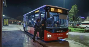 Balıkesir Büyükşehir Belediye Başkanı Ahmet Akın, öğrenci dostu bir kent