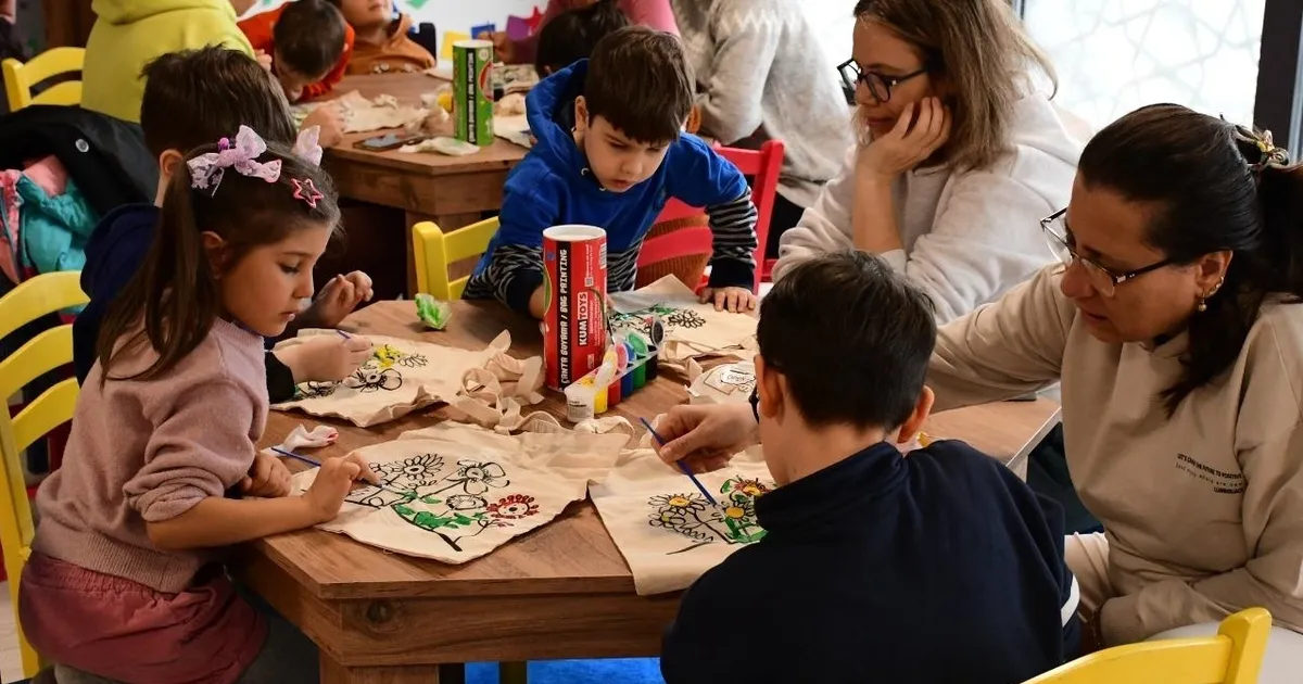 Balıkesir’de yarıyıl etkinlikleri çocukların yüzünü güldürdü