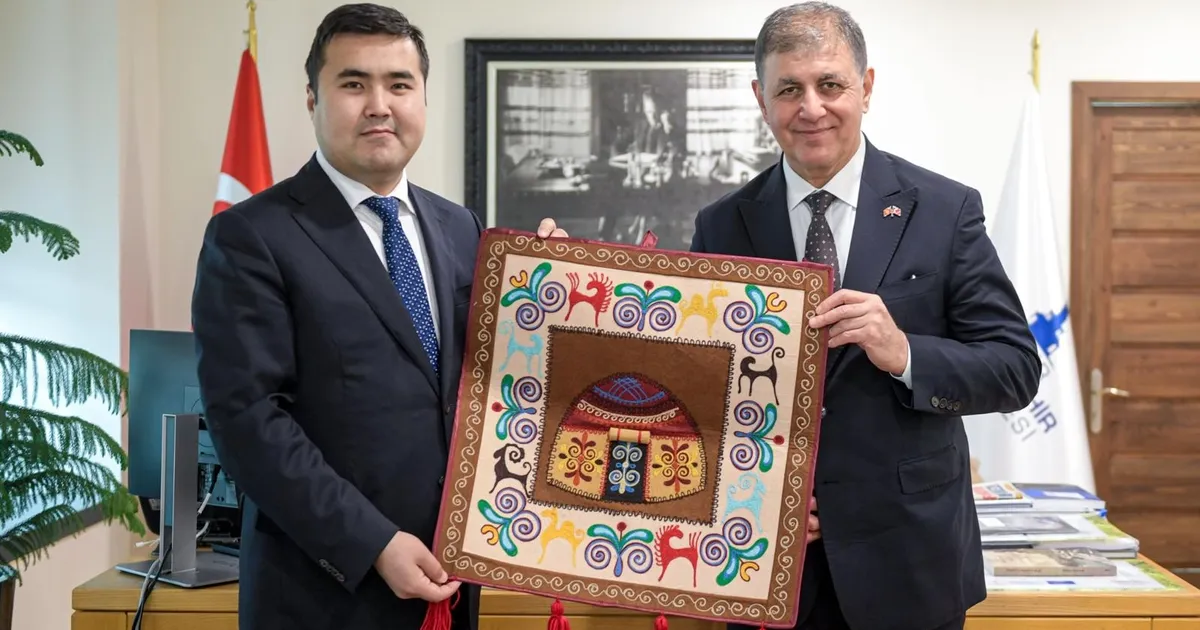 İzmir Büyükşehir Belediye Başkanı Dr. Cemil Tugay, Kırgız Cumhuriyeti İstanbul